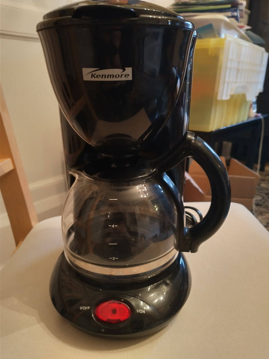 Small Kenmore coffee maker thumbnail