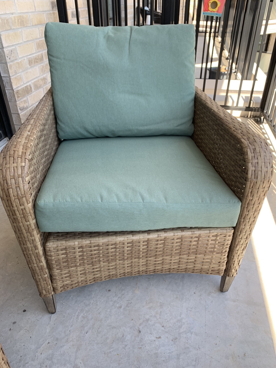 Outdoor/patio furniture image indicator(4)