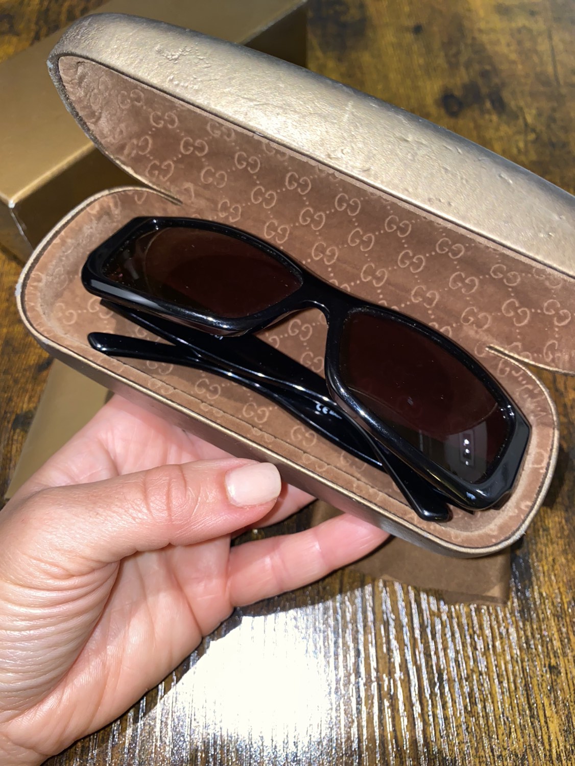 Vintage Gucci Sunglasses - 2996/S/0807 BN 55/14/125 image indicator(6)