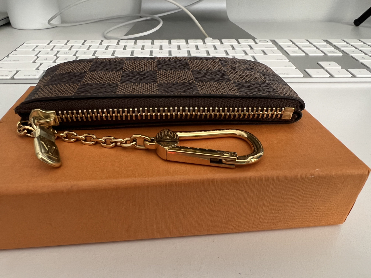 Louis Vuitton’s Key holders and Card holders - photo 2