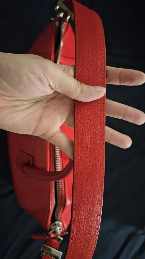 Authentic Givenchy antigona bag - photo 3