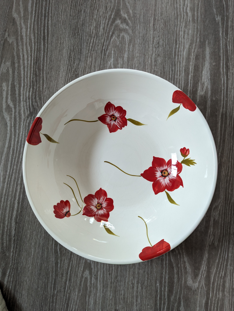 Large Serving/Decorative Bowl
