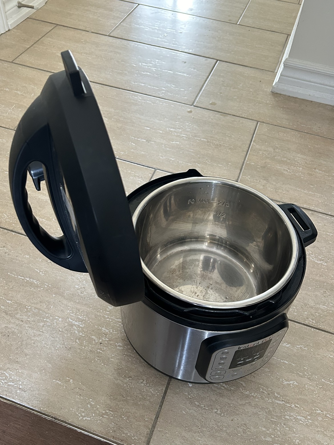 #freecycle **2020 Model Insta Pot**