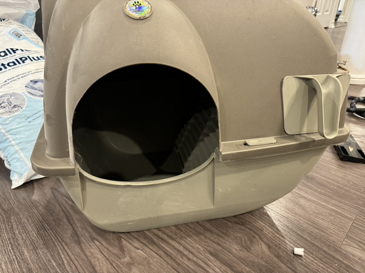 Cat litter box - photo 3