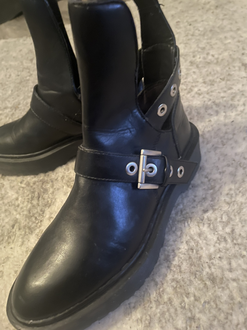 Trendy Booties thumbnail