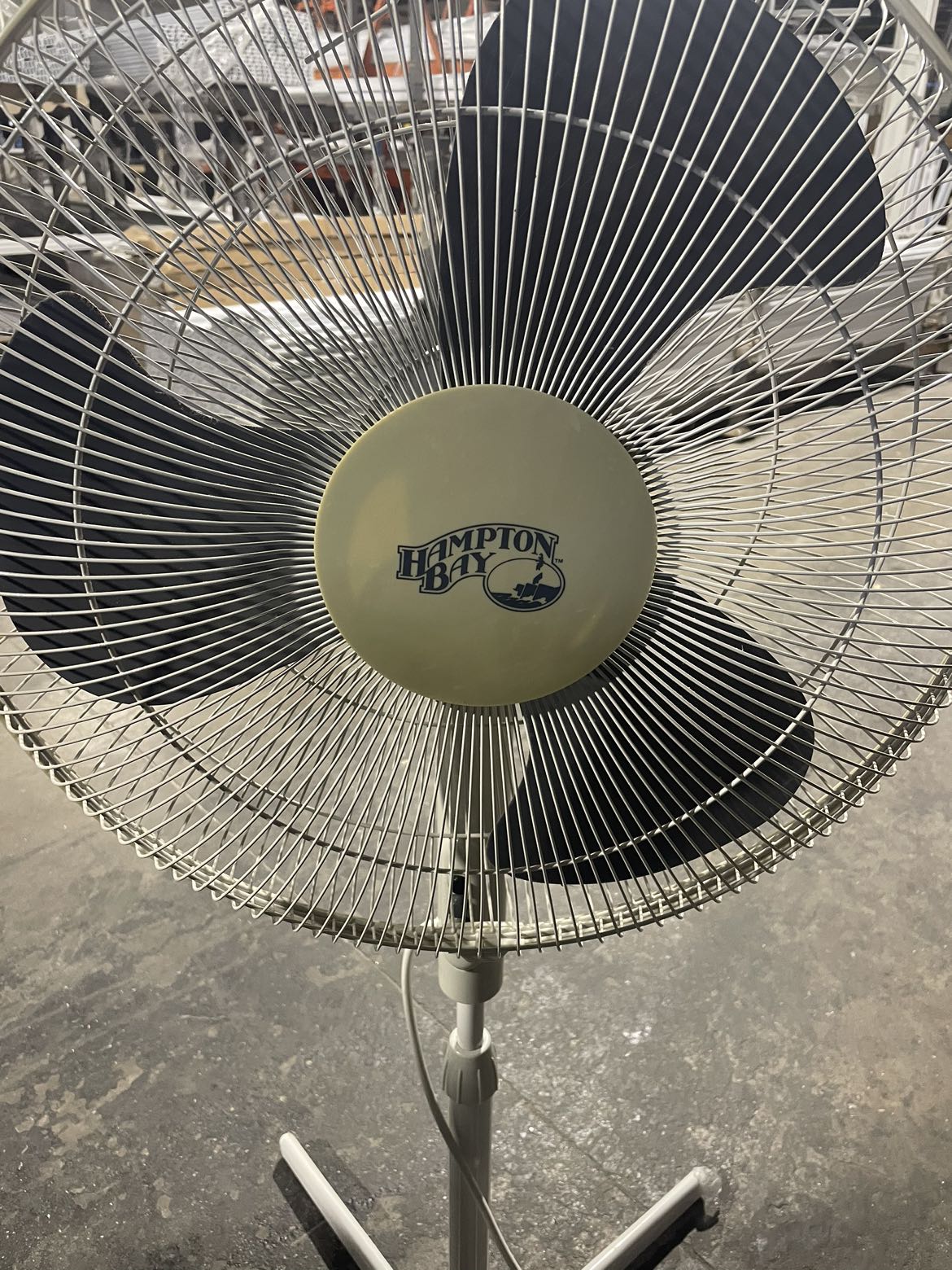 Hampton bay fan - photo 2