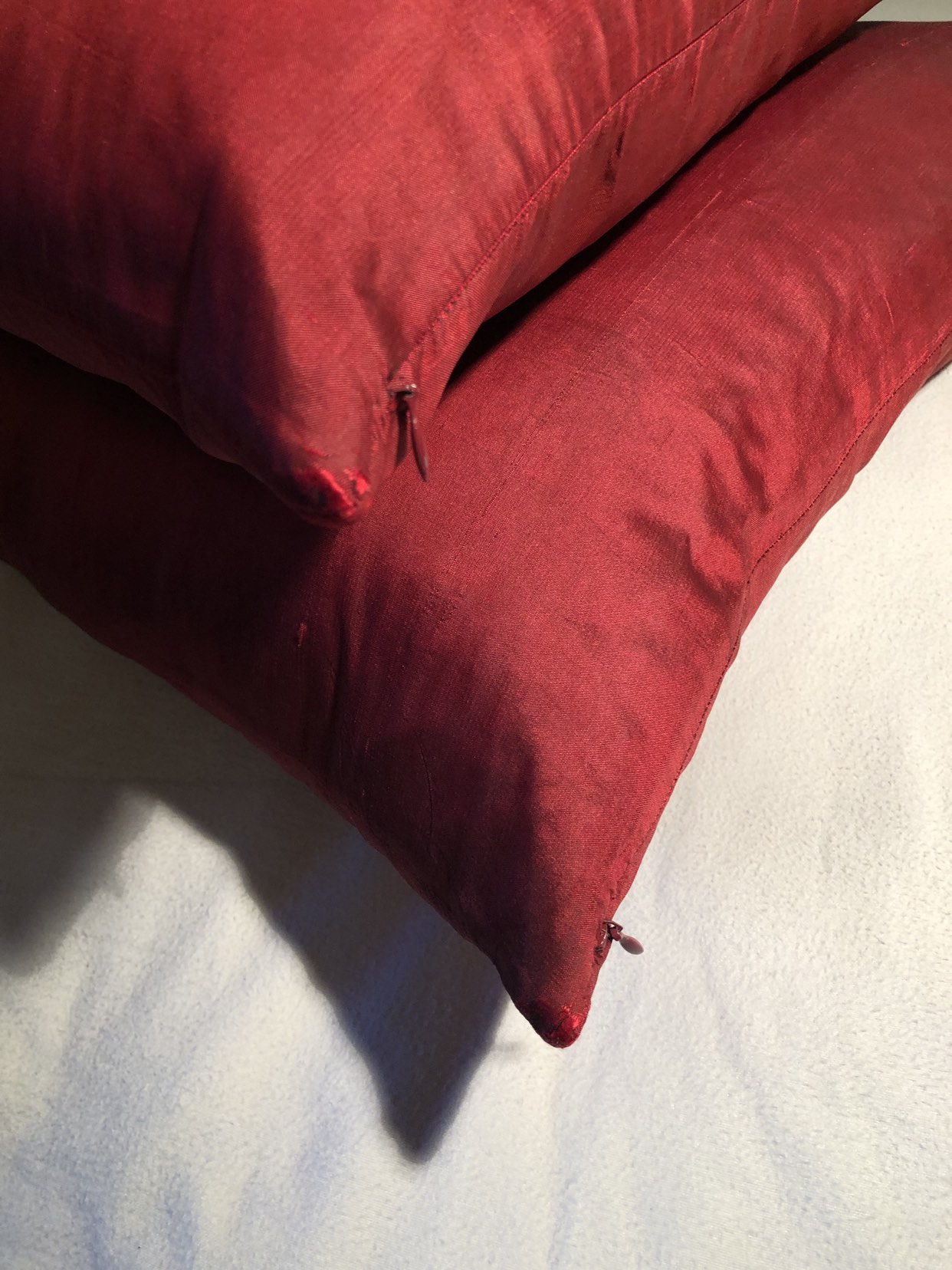 Red Silk Feather Cushions image indicator(7)