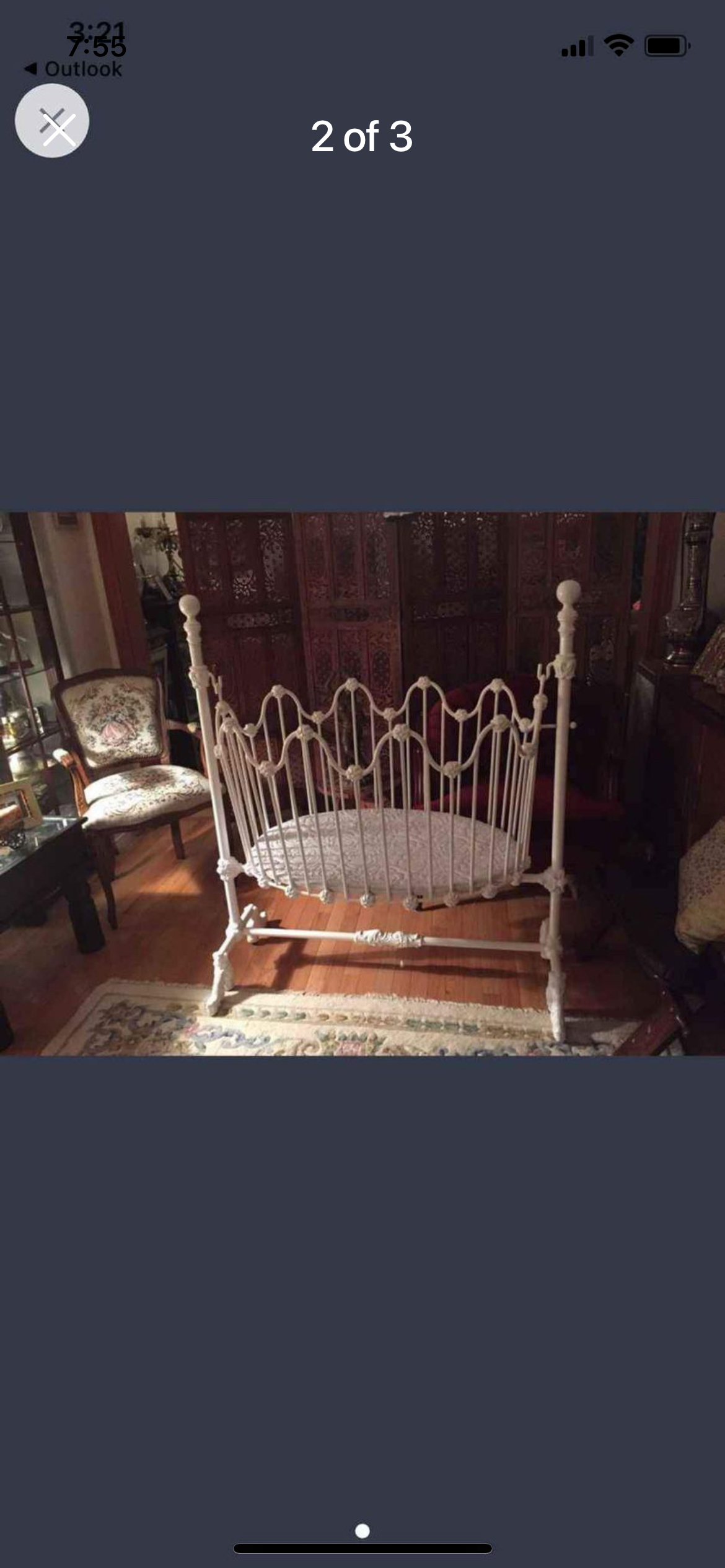 Corsican Amelia's Iron Cradle - White