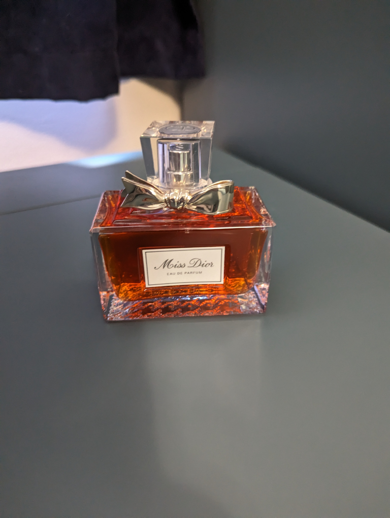 Miss Dior perfume - photo 2