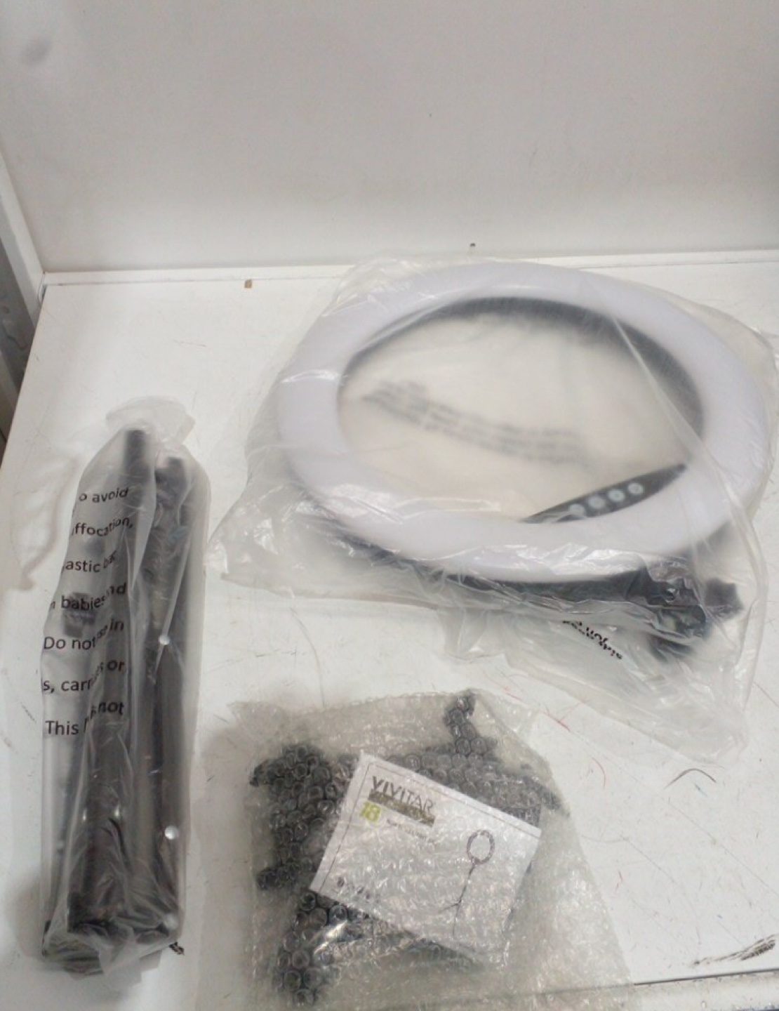 Vivitar Premium 18” ring light - photo 2