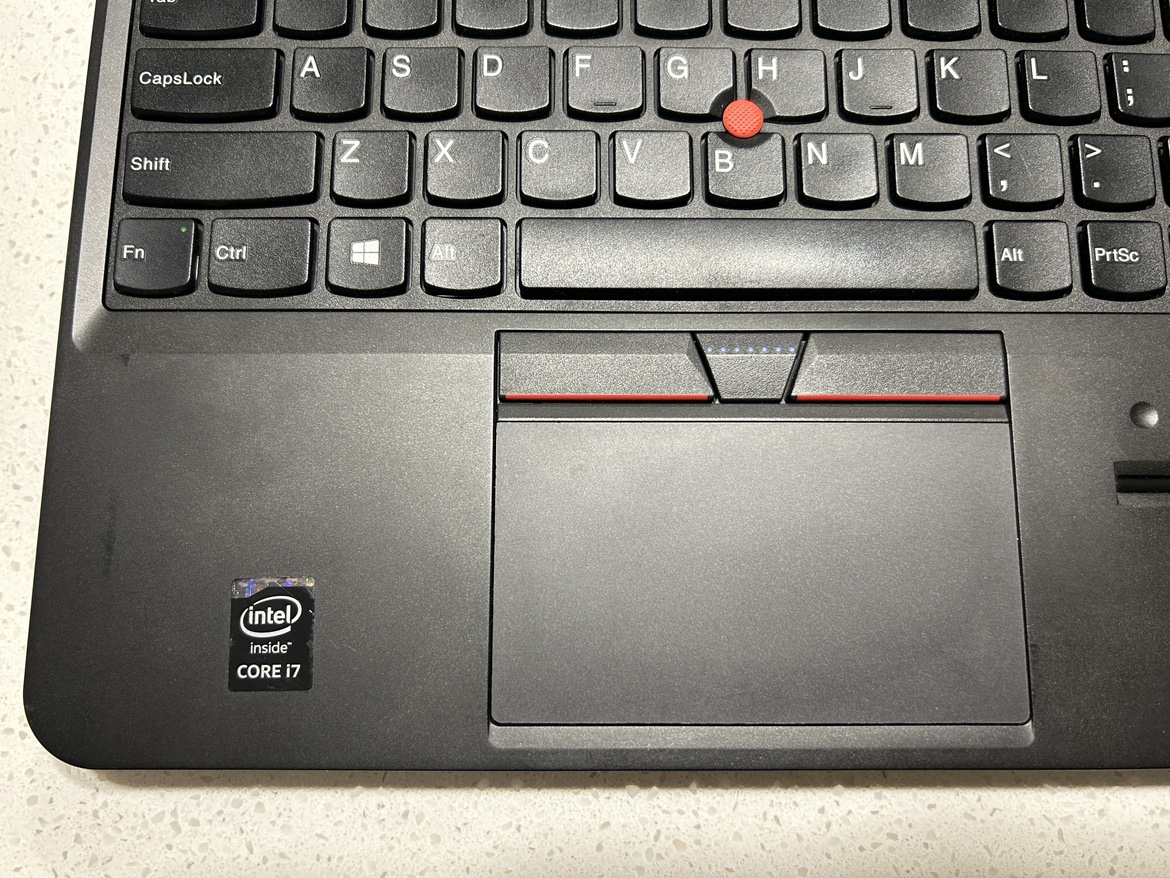Laptop Lenovo i7 - GPU R7 m265 2gb - photo 3
