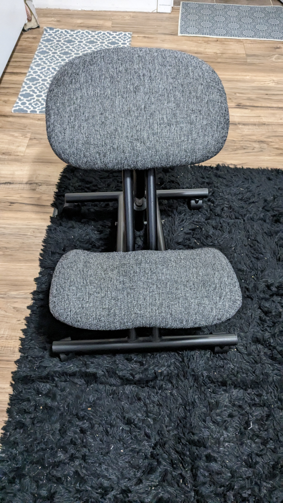 ergonomic chair/ kneeling chair - photo 2