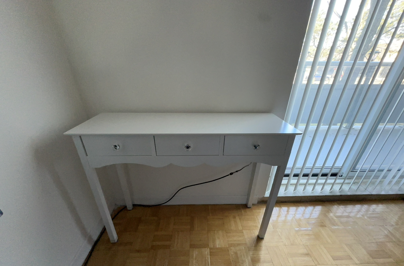 EUC console/entryway/makeup table see comments for measurements