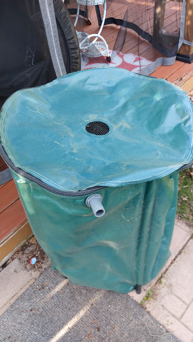 portable rain barrel