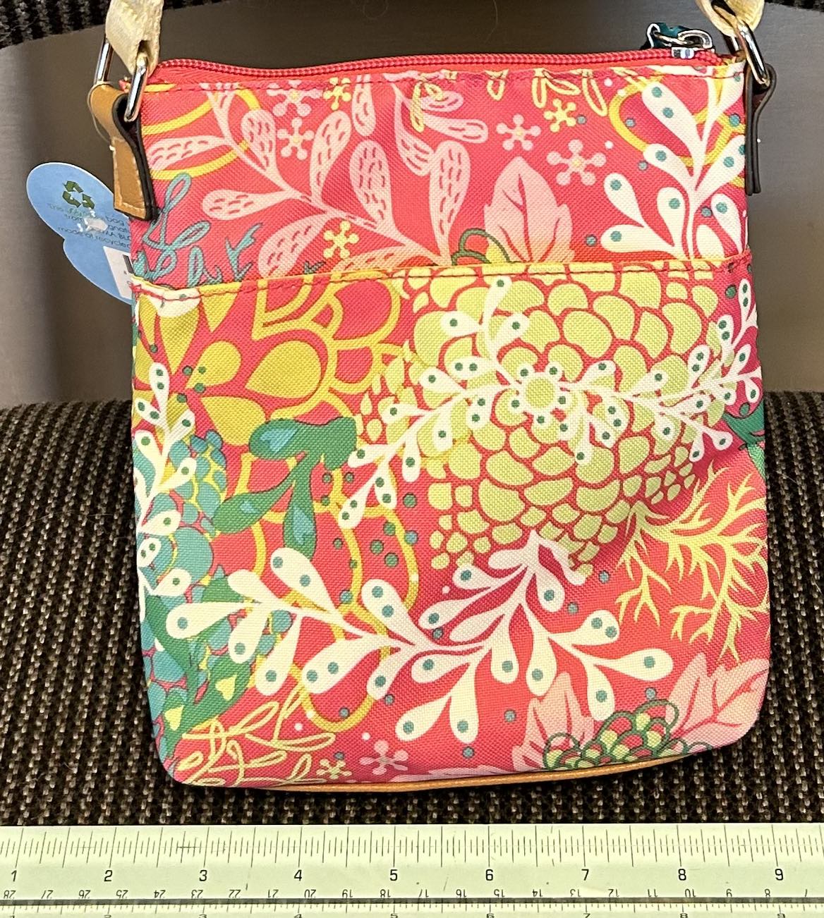 ✨✨ Lily Bloom Crossbody 8”X 7”X 2” image indicator(6)