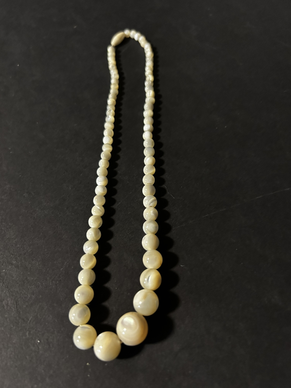 Mother of Pearl Necklace image indicator(2)