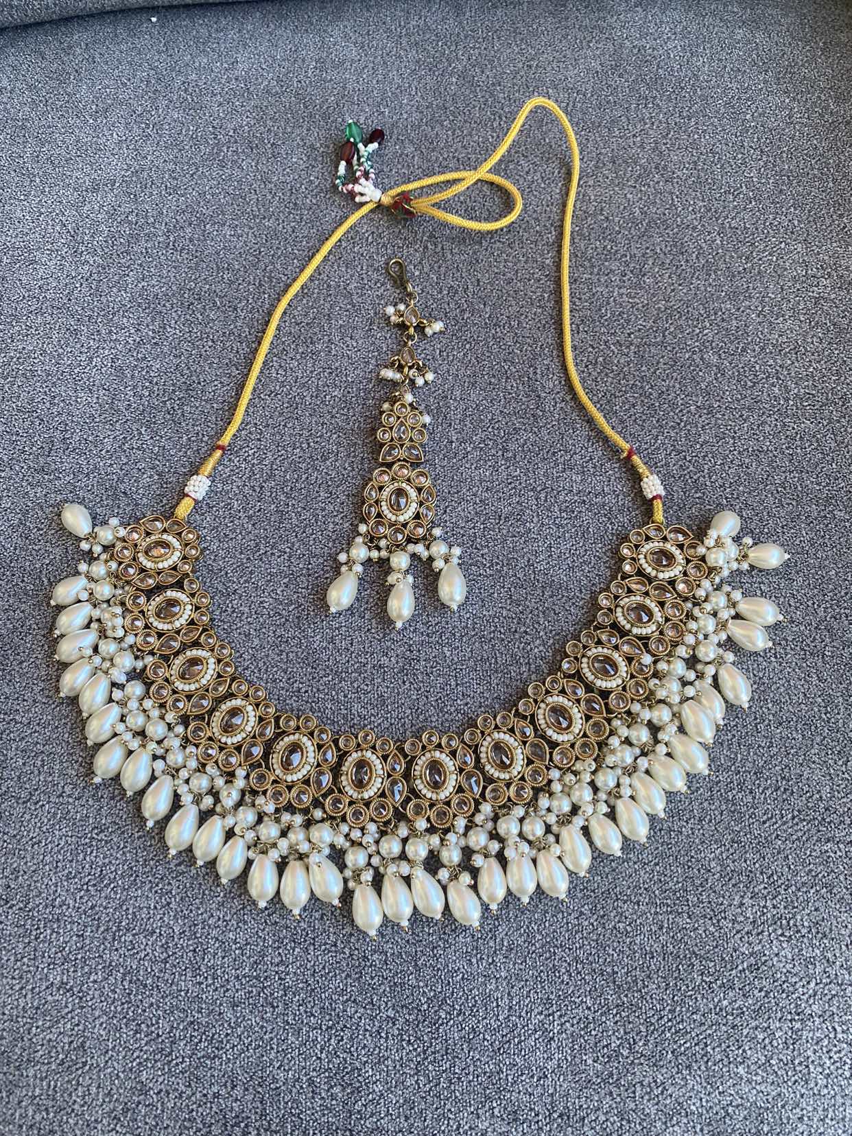 Large size necklace with tika image indicator(2)