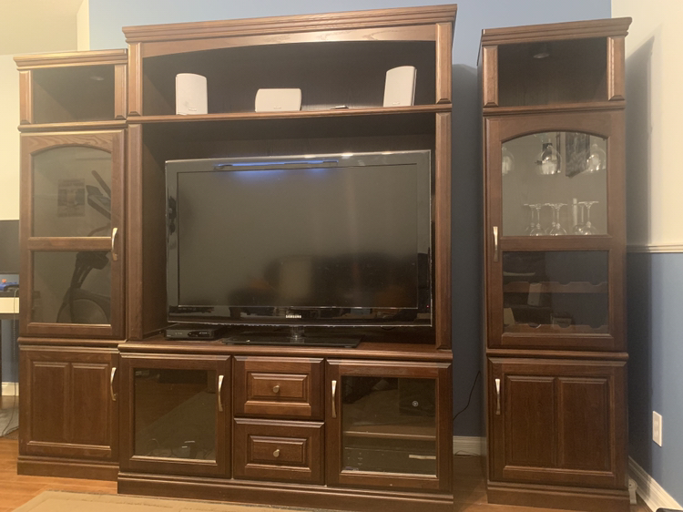 Like new Entertainment Unit