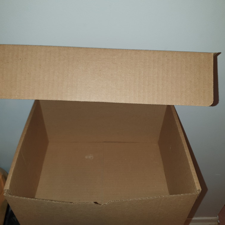 cardboard empty boxes - photo 2