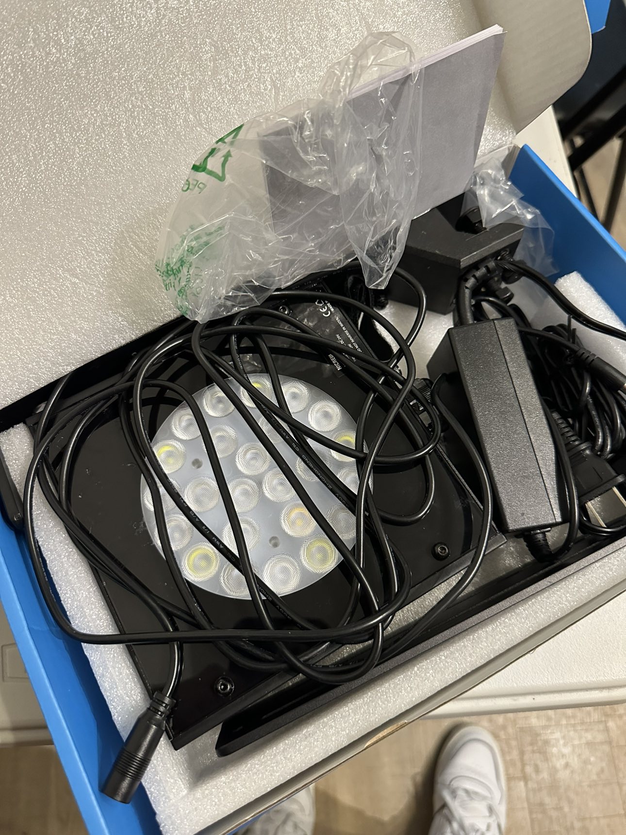 Nicrew hyperreef aquarium lights 50 watts - photo 3