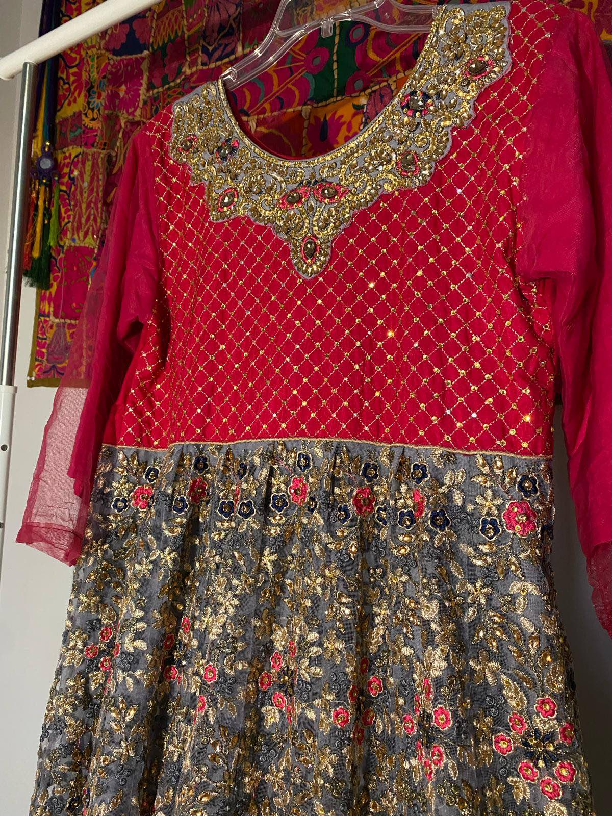 Long embroidery Pakistani Indian dress - photo 3