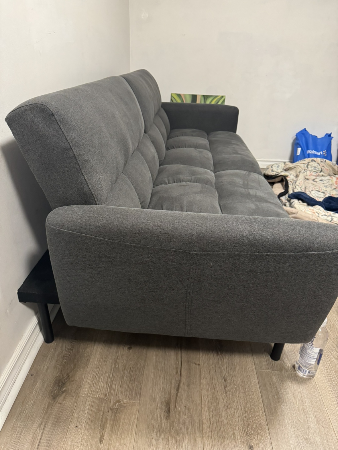 Moving out sale - Futon - seats 4 - photo 2