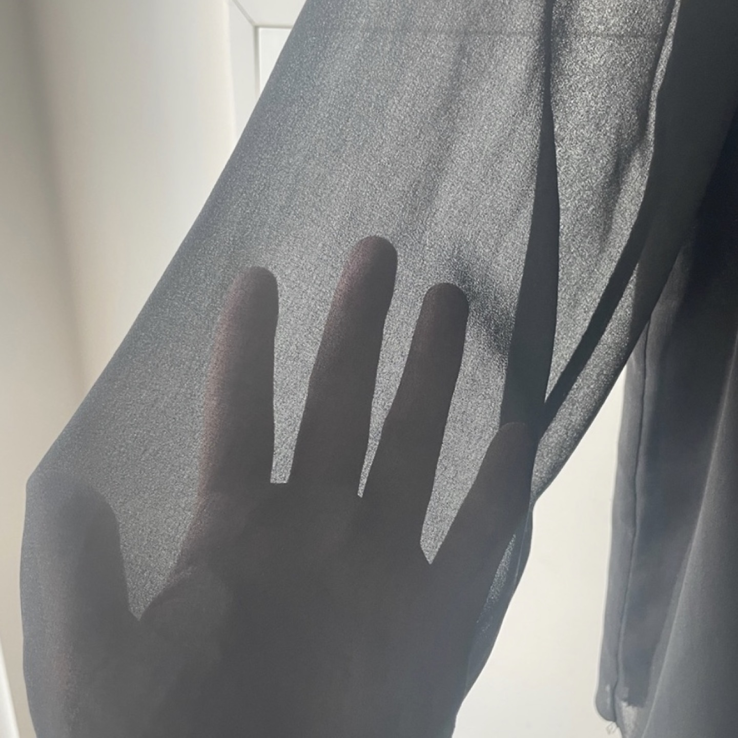 Aritzia Wilfred Eden Blouse in Black image indicator(8)