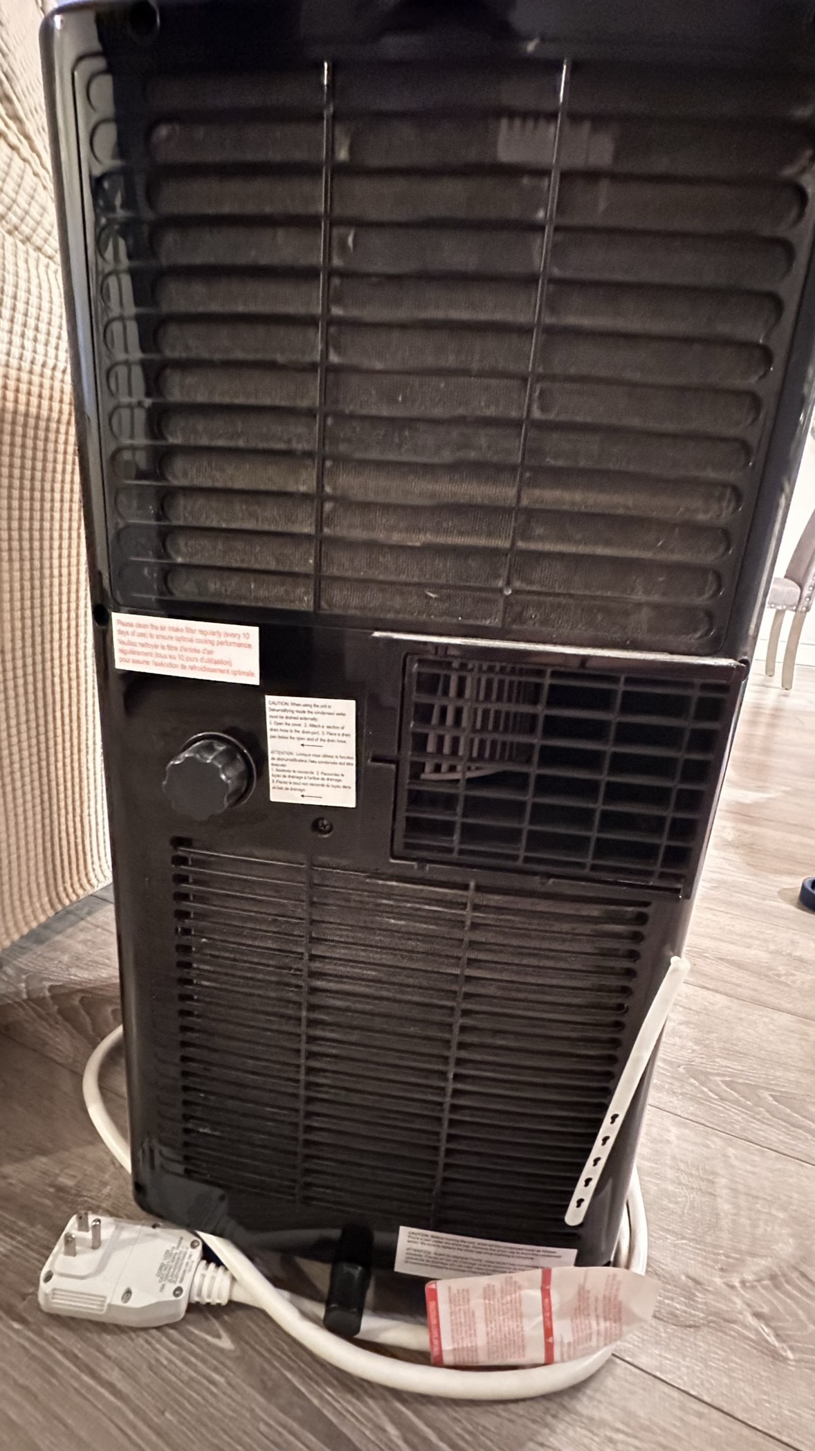 Danby 8000 BTU Portable Air Conditioner for Sale (like new) - photo 4
