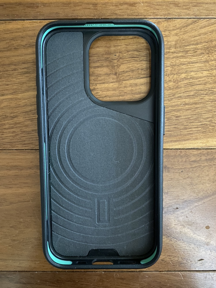 Mous iPhone 15 Pro phone case - MagSafe image indicator(2)