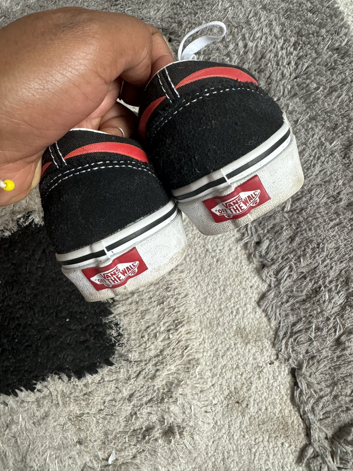 Vans shoes thumbnail