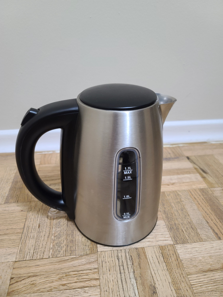 [MOVE OUT SALE] Electric Kettle - excellent condition