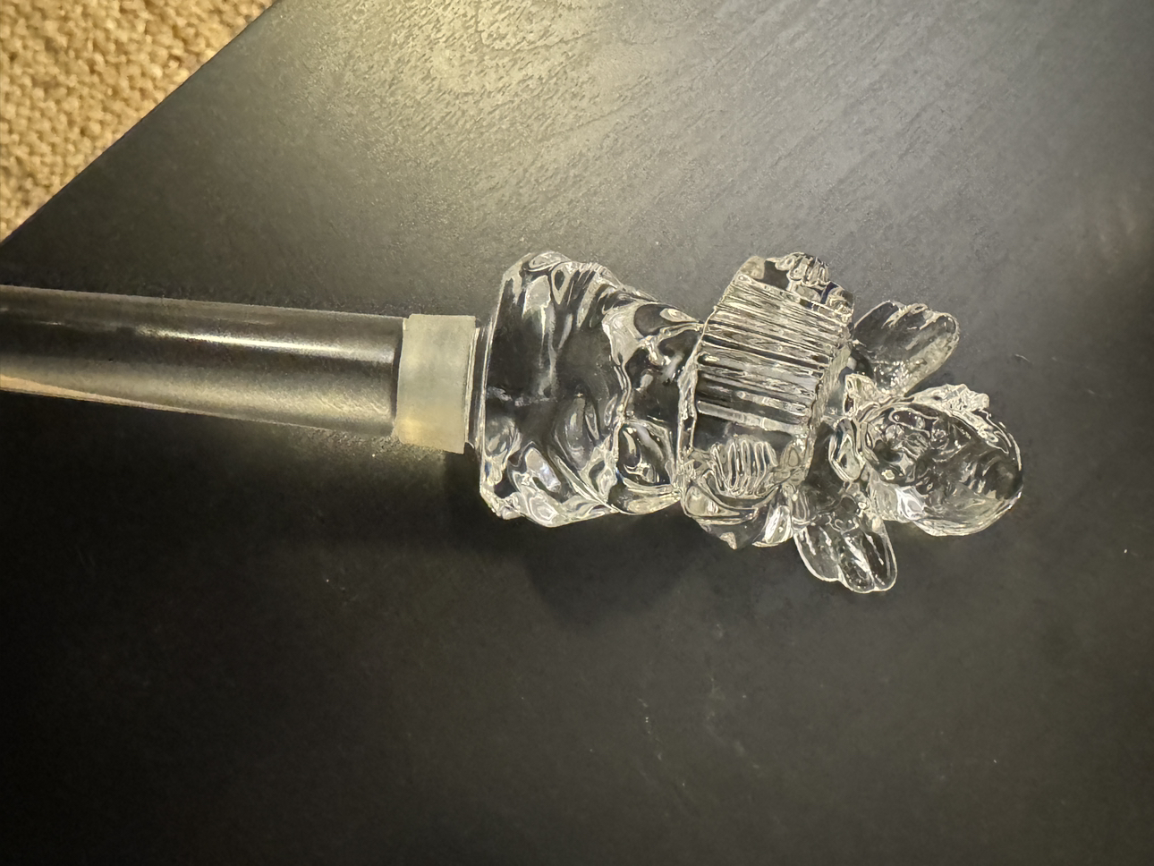 Angel crystal wine stopper brand new image indicator(2)