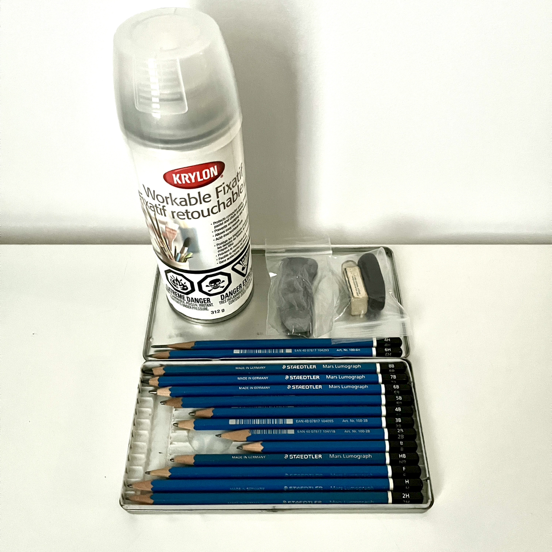 Artist Sketching Kit thumbnail