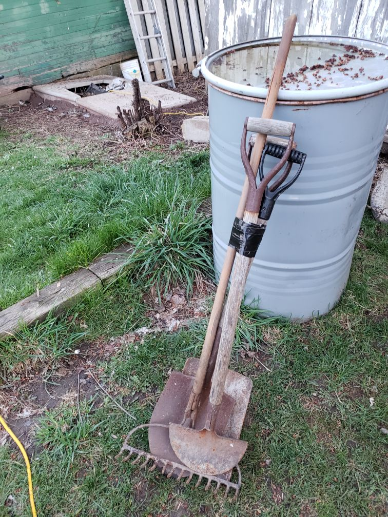 Shovel and Rake - photo 2