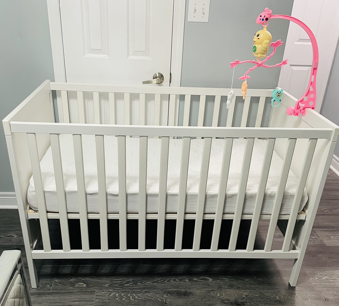 Baby crib with mattress - photo 2