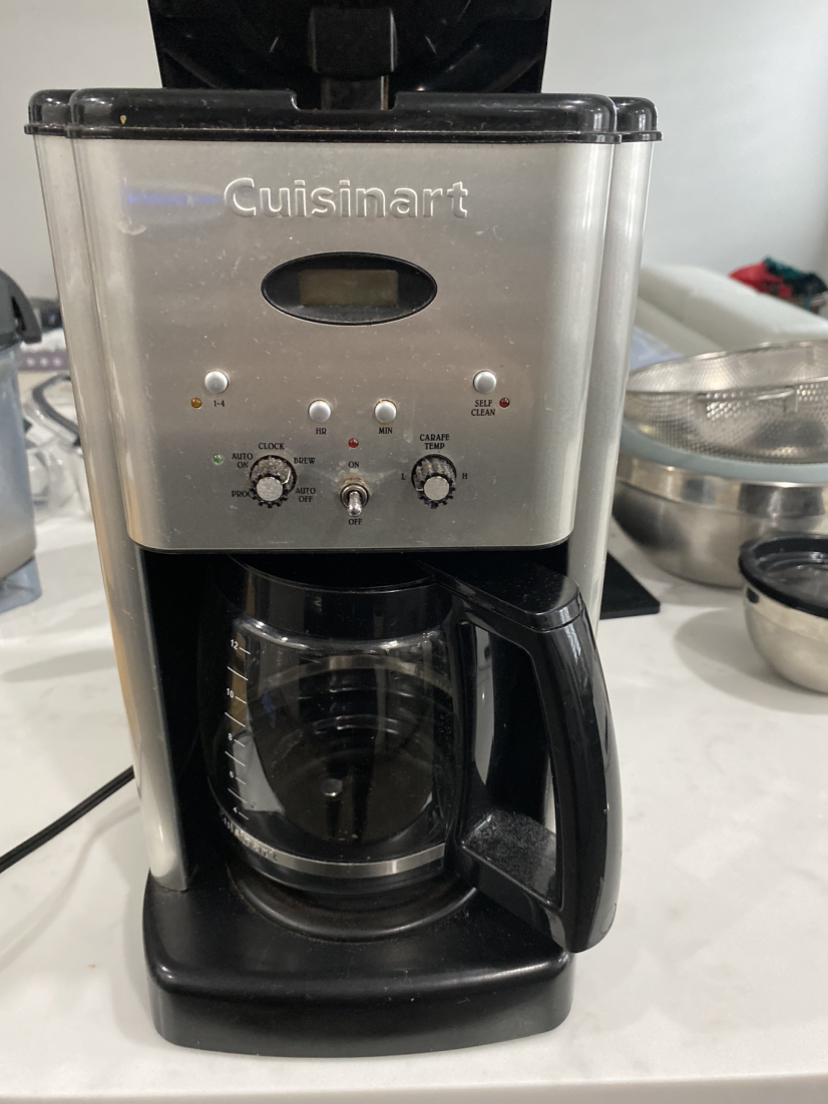 Cuisinart coffee maker 🥕#freecycle thumbnail