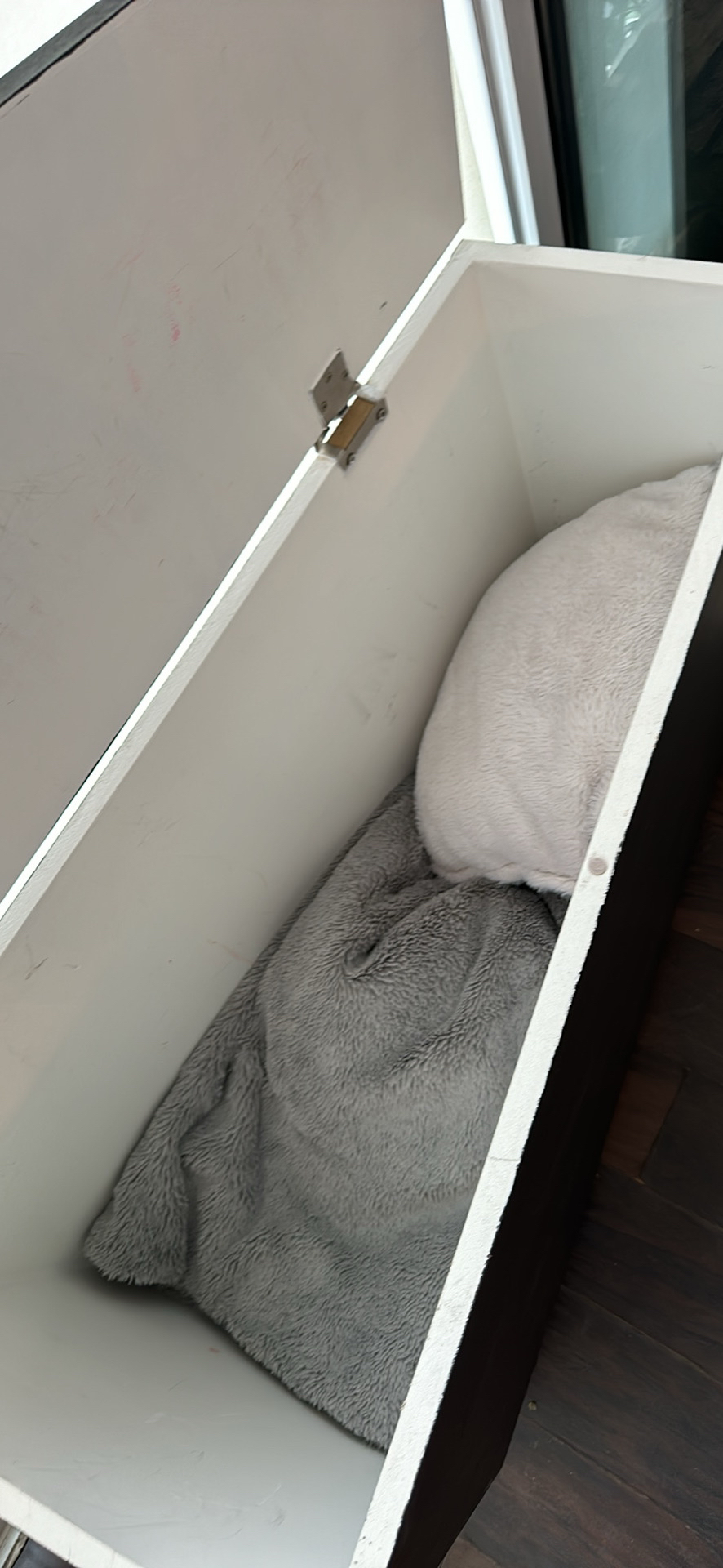 Storage bench $15 image indicator(7)