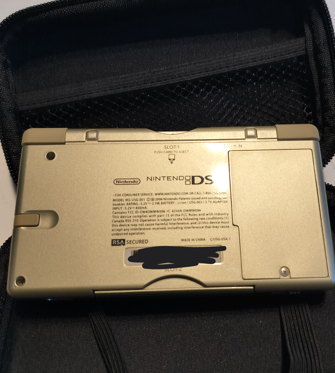 Nintendo DS legend of Zelda edition - photo 2