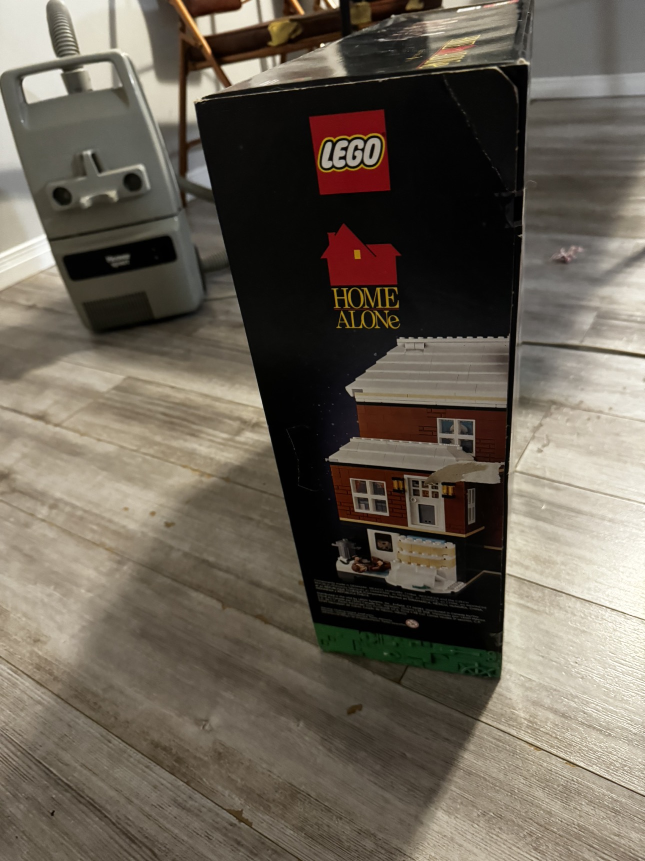 Home alone Lego house image indicator(3)