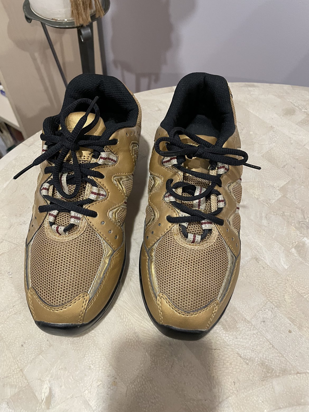 New arch support dance shoes