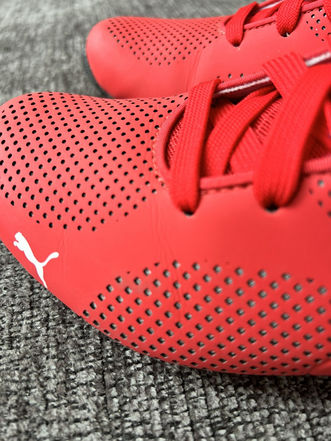 Puma sneakers size 7.5 image indicator(5)