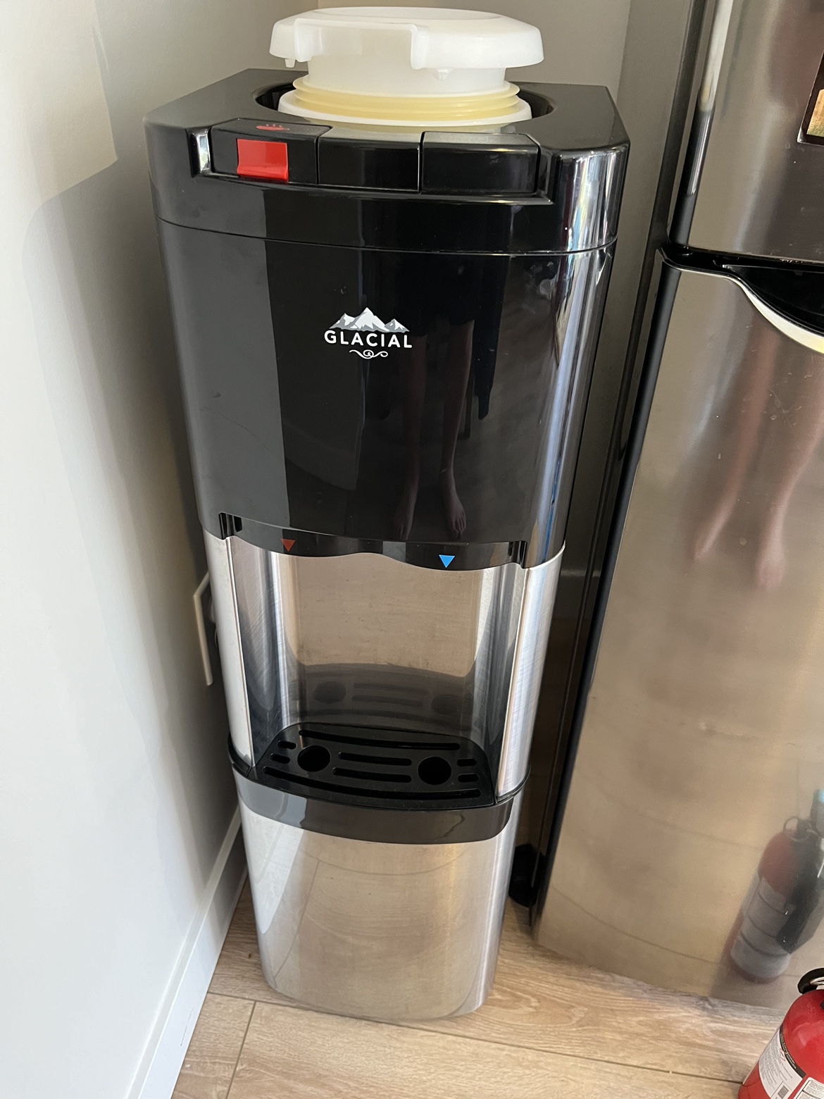 Electric water dispenser - hot and cold - top loading thumbnail