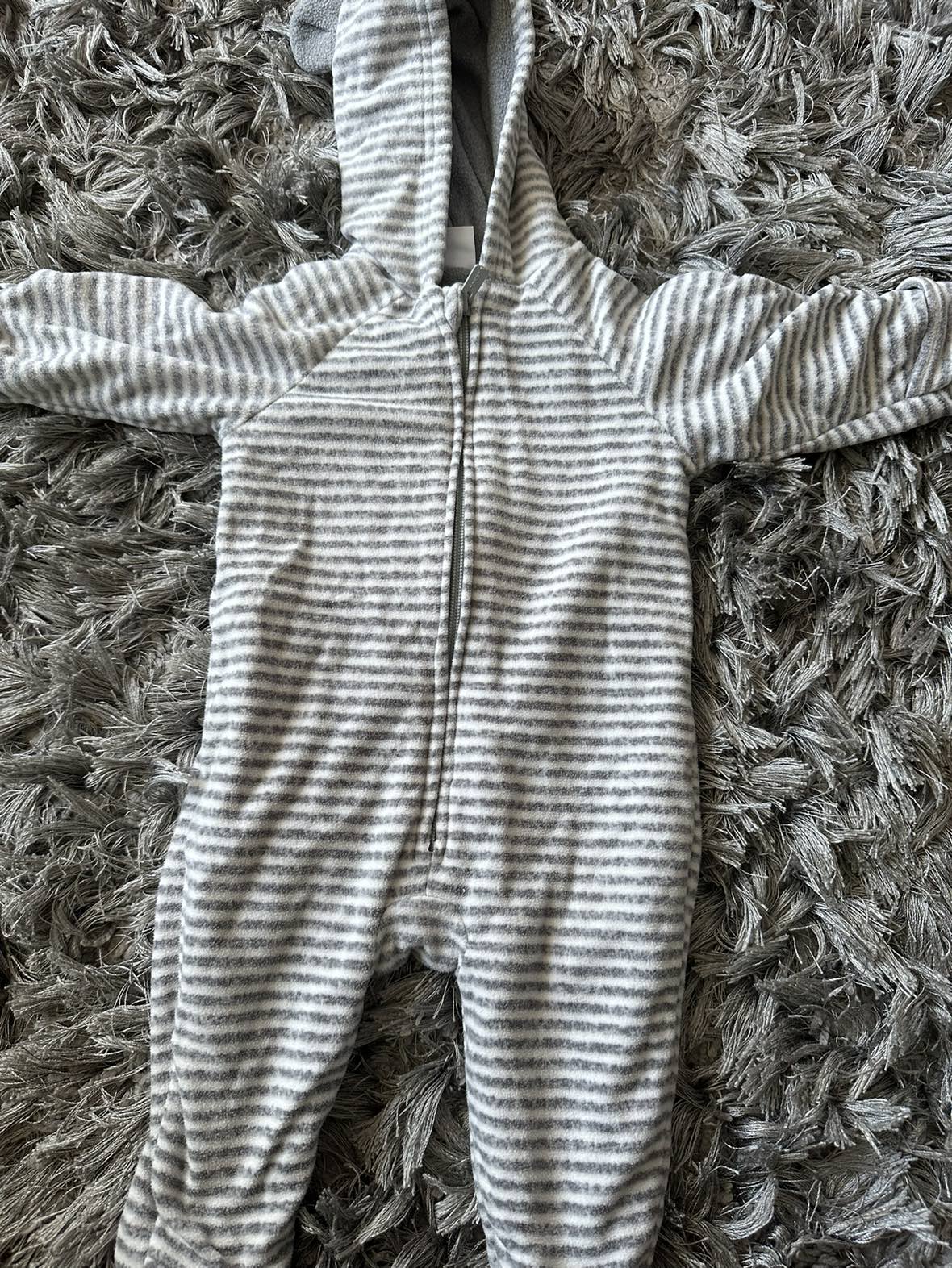 Lot of baby boy cloths 0-9months - photo 2