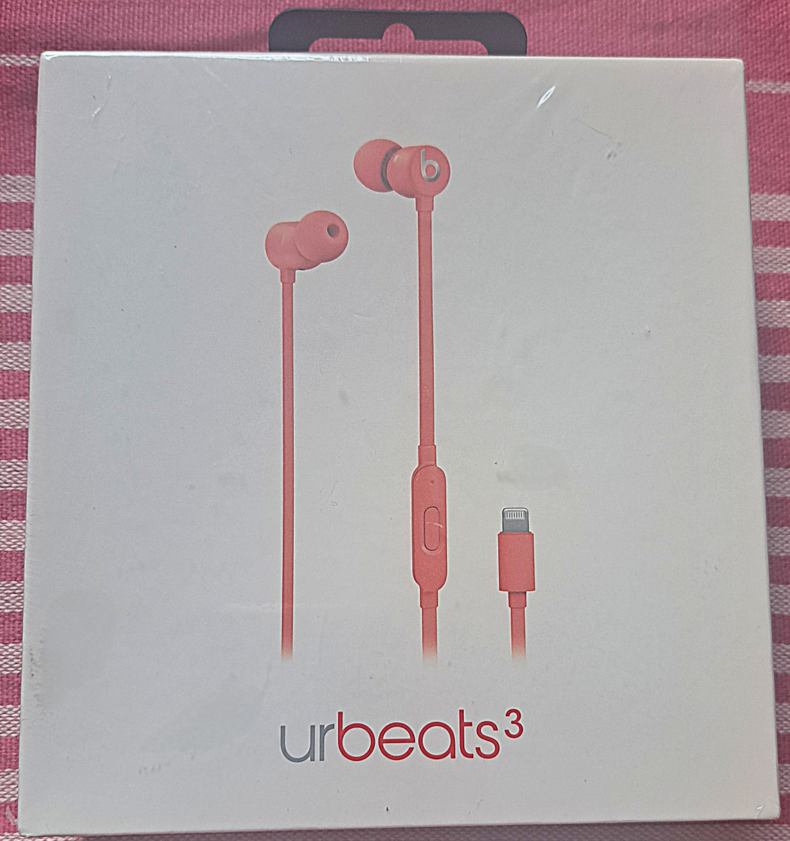 dr dre urbeats3 earphone thumbnail
