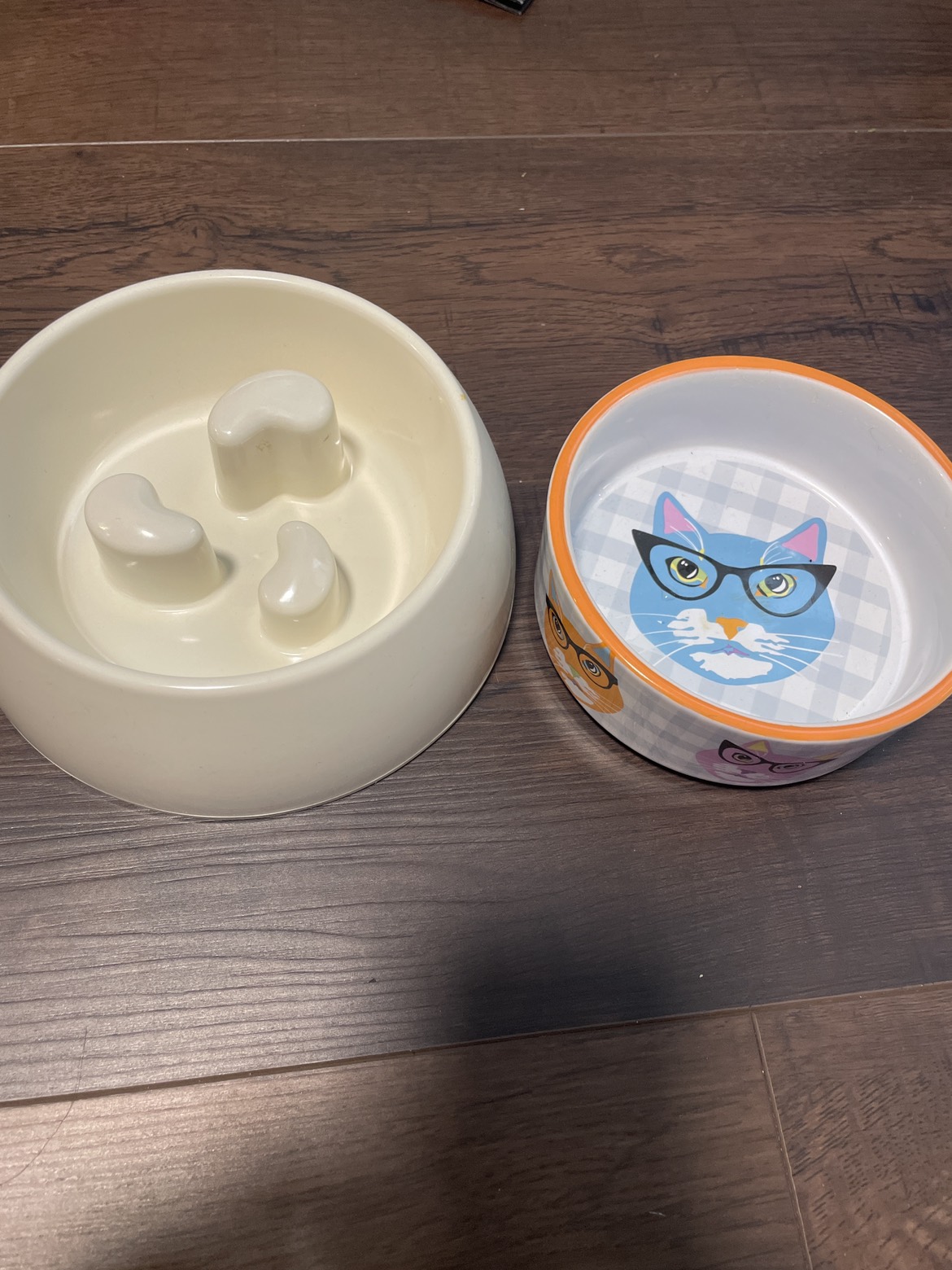 Cat food dishes - 2pcs