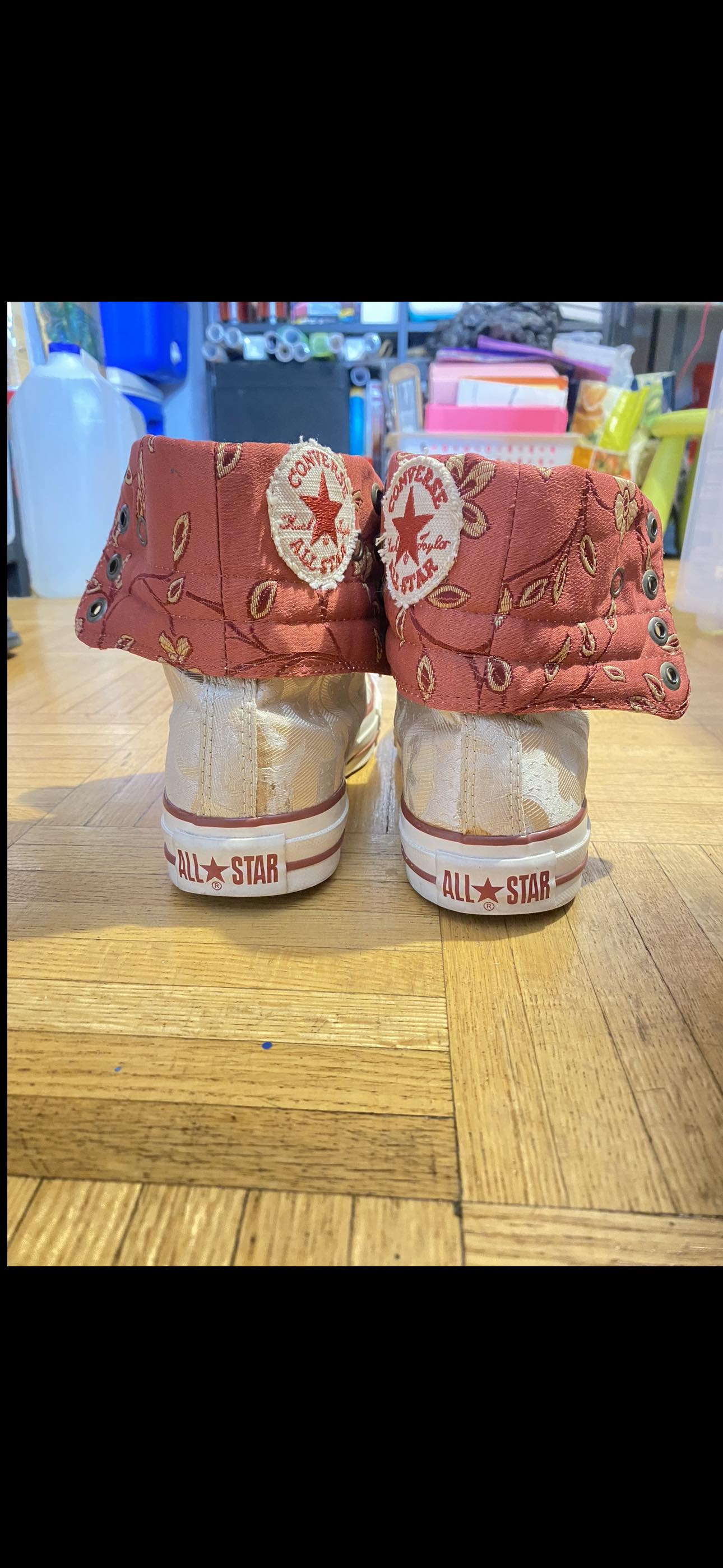 Converse shoes image indicator(3)