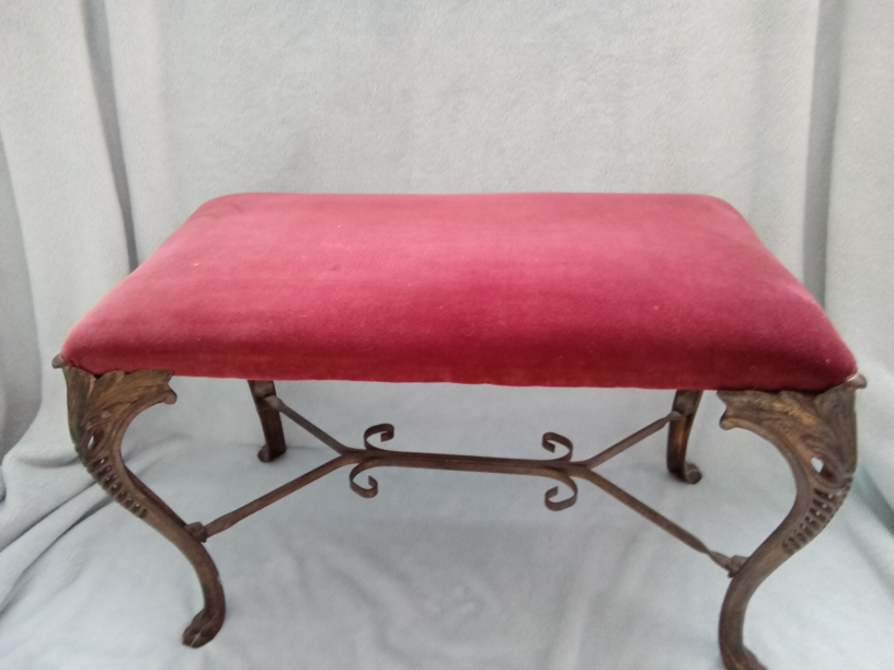 Makeup table bench