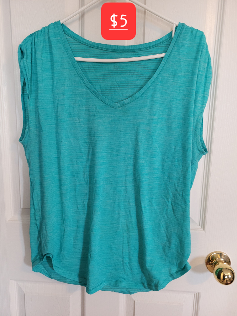 lululemon various image indicator(3)