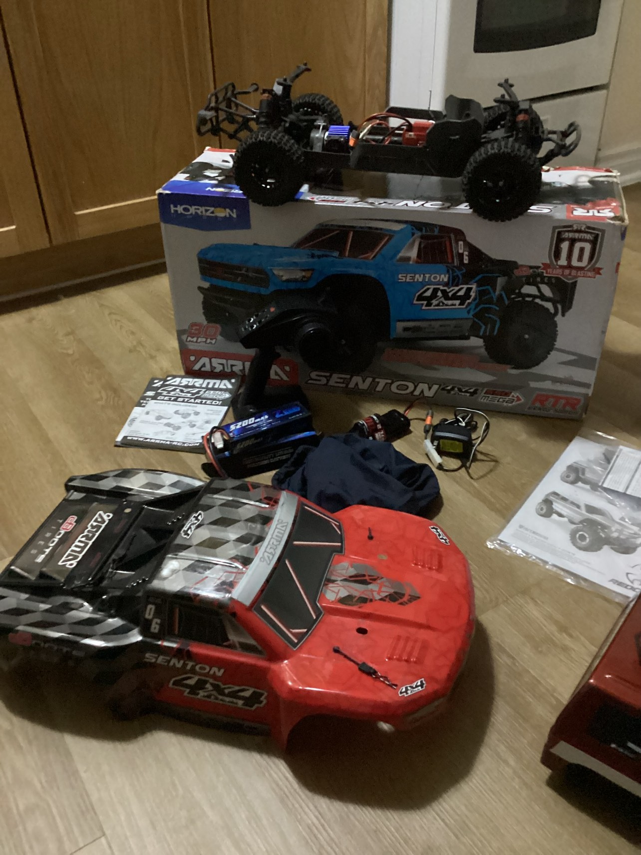 Rc cars. Arrma & Redcat image indicator(3)