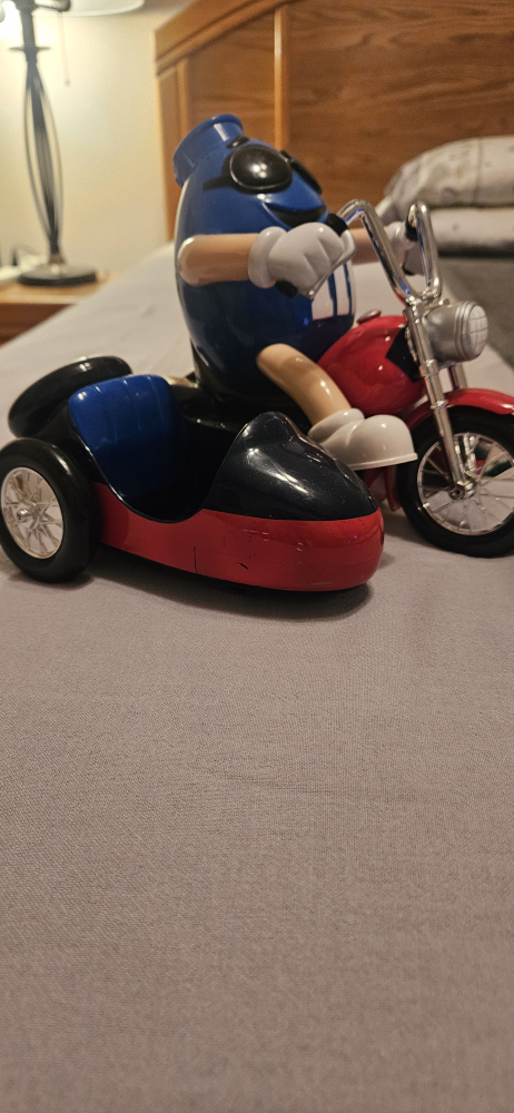 Blue M&M Motorcycle candy dispenser - photo 4